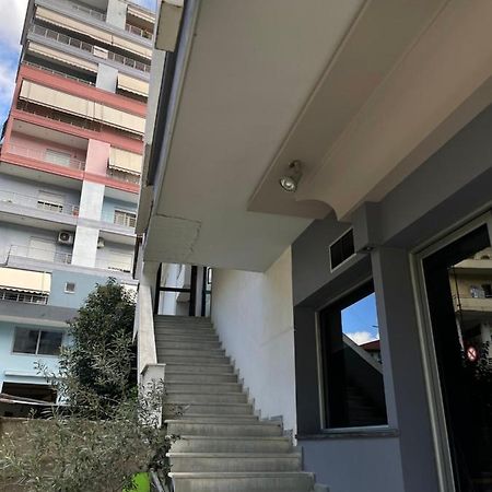 Appartamento Stone City Apartament Gjirokastër Esterno foto